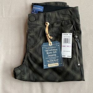 Democracy 6 AbSolution Jeggings Booty-Lift Stretch